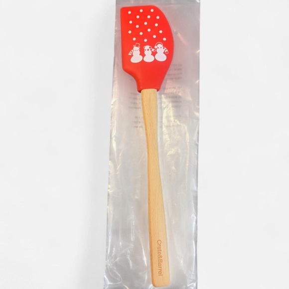 Crate & Barrel Snowmen Spatula Red Silicone with Wooden Handle Christmas NWT - Picture 1 of 7